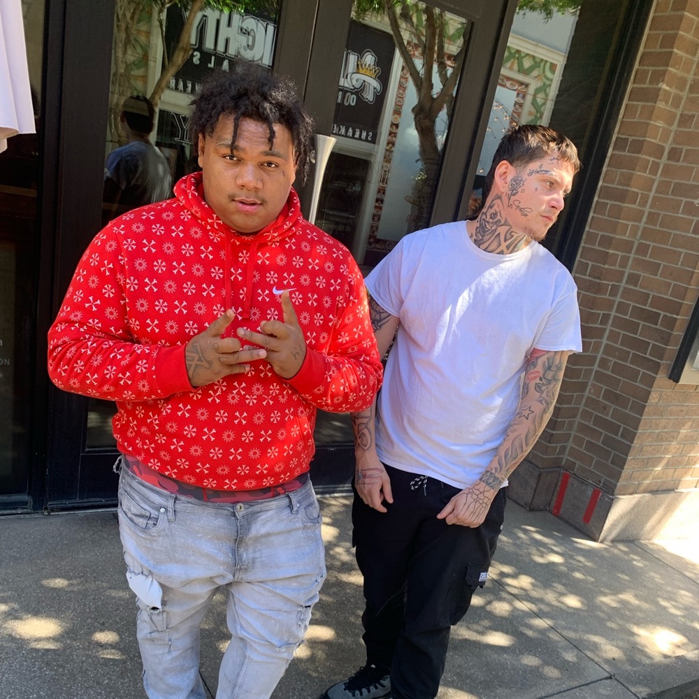 Meet your Posher, Osha